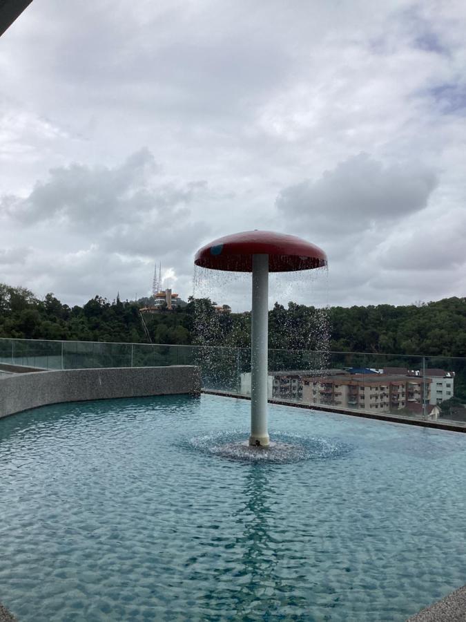 Golden Oceanview At Icon Residence Kuala Terengganu Exterior foto